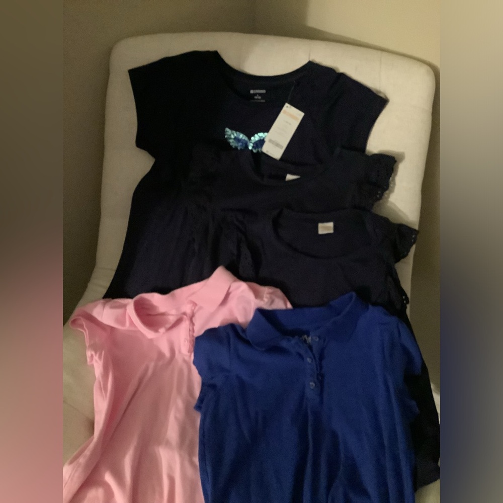 5 - short sleeve tees/polos size 10/12 in girls